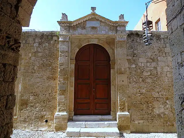 שער בית הכנסת קהל שלום ברודוס